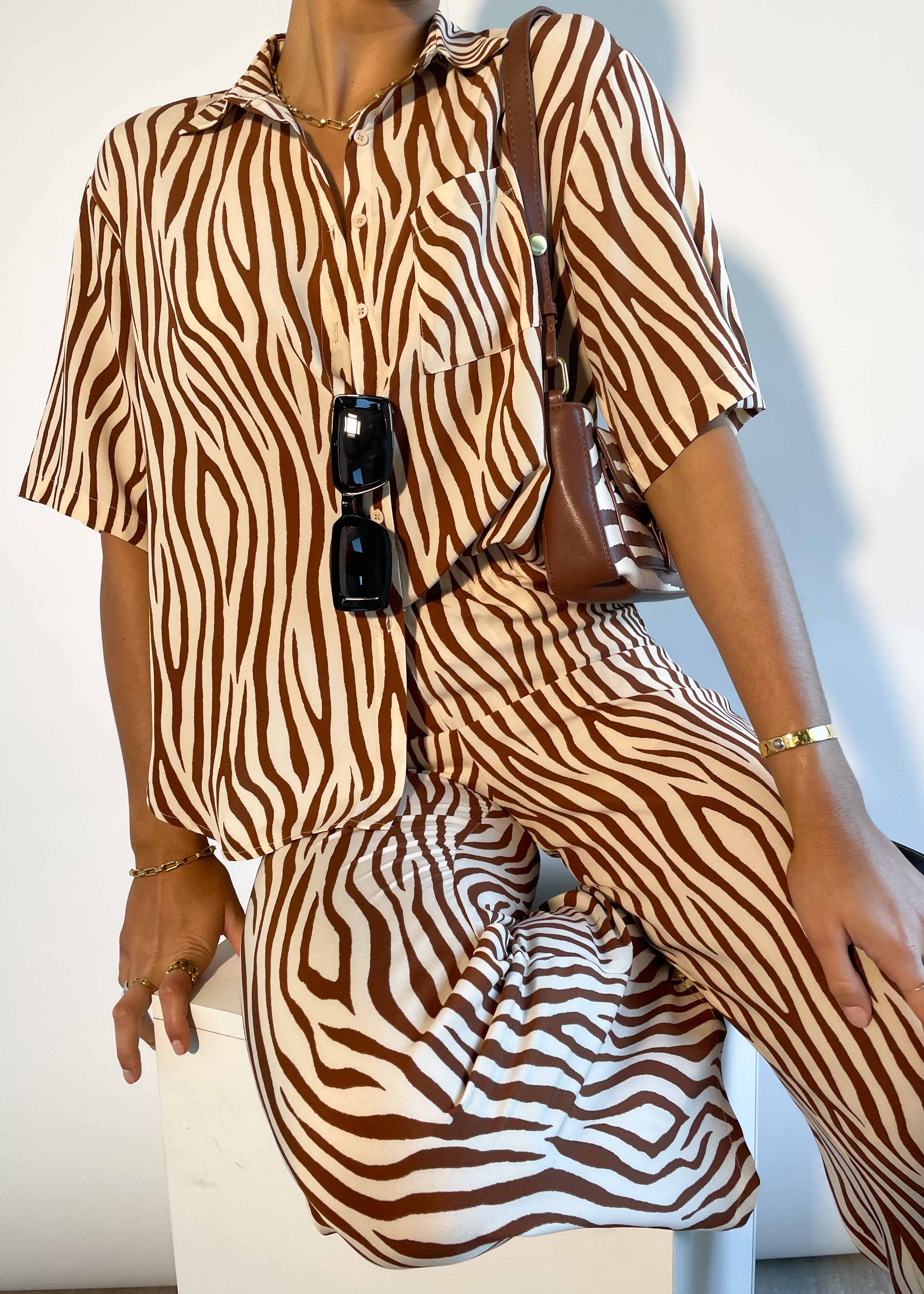 Kyaah Shirt - Brown Zebra